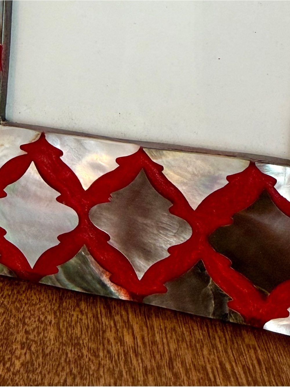 NWT Mother-of-Pearl Decorative Photo Frame - Picture 5 of 5